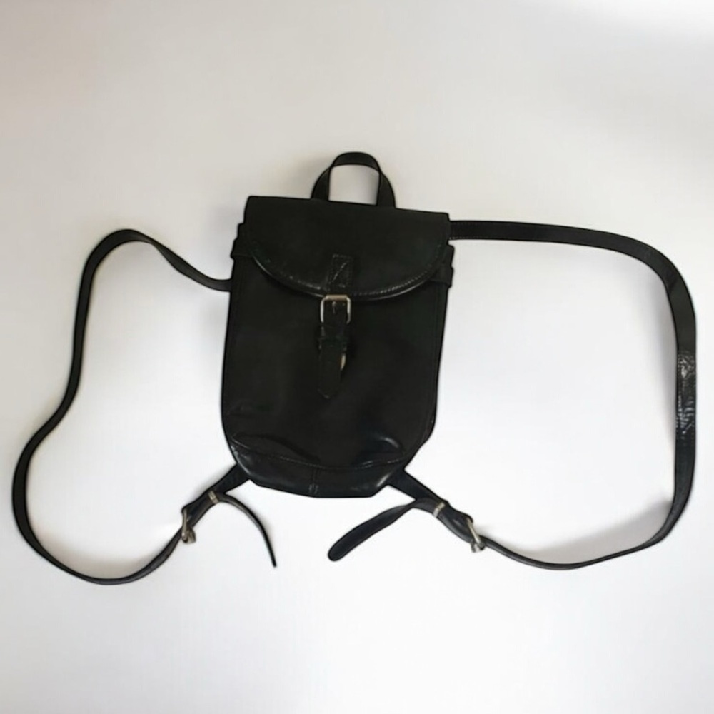 ROOTS Vintage Backpack Small Smooth Leather Bag Shoulder Straps Suede Minimalist